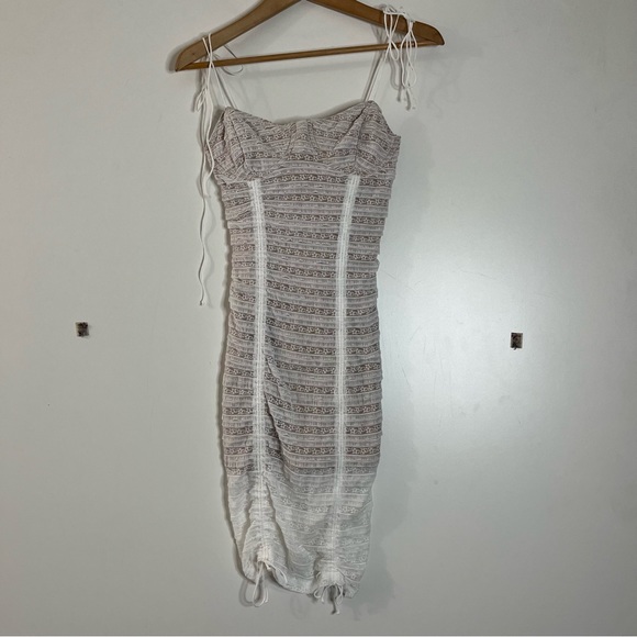 For love & lemons fondant shirred white mini dress - Picture 5 of 9